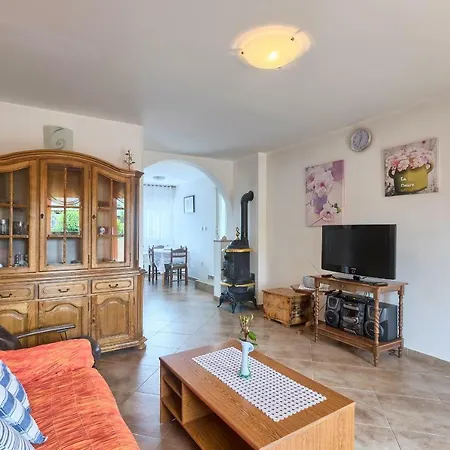 Apartment Haus Glavani