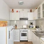 Haus Glavani Lägenhet Barban